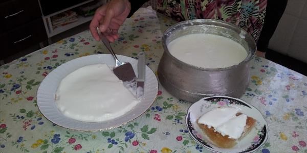 Manda kaymağı, ramazan ayının da vazgeçilmezi