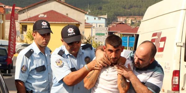 Hırsızlık için girdiği evde tecavüze kalkışan suç makinesi yakalandı