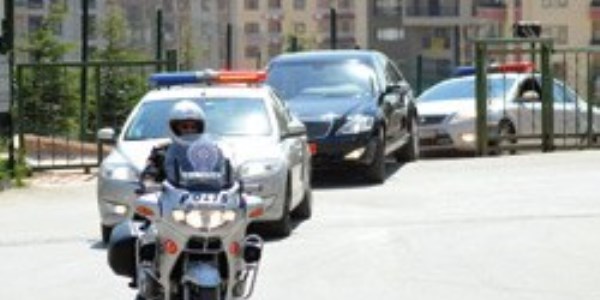 Trafikte 'ayrmclk' kalkyor