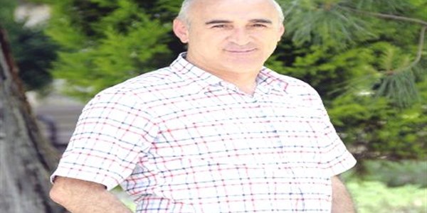 Sivaslı gazeteciden polisiye roman