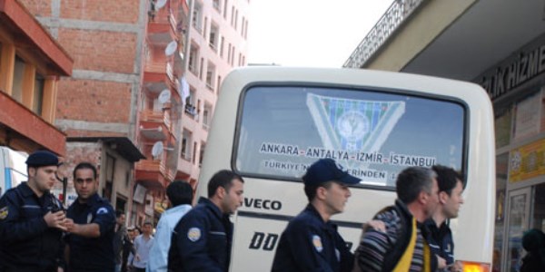 Rize'de kavga... Bir adliye memuru öldü