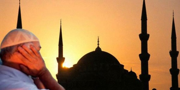 Hakkari'de ezan 2 kez okundu!