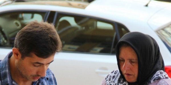 Fitre verme bahanesiyle 2 bin lira gasp etti