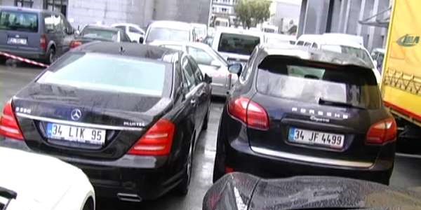 Y�ld�z futbolculara ka�ak araba �oku