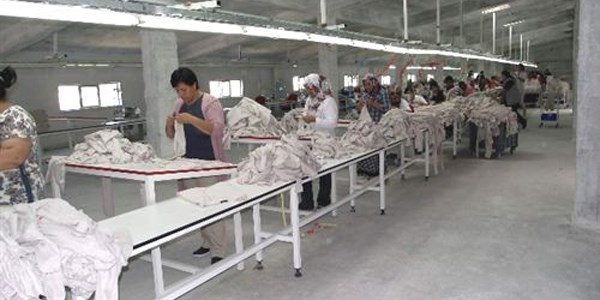 Tekstil fabrikasında işçi başvuruları devam ediyor