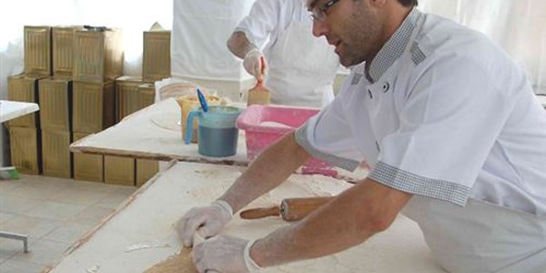 Tahinli pidenin �n� Simav'� a�t�