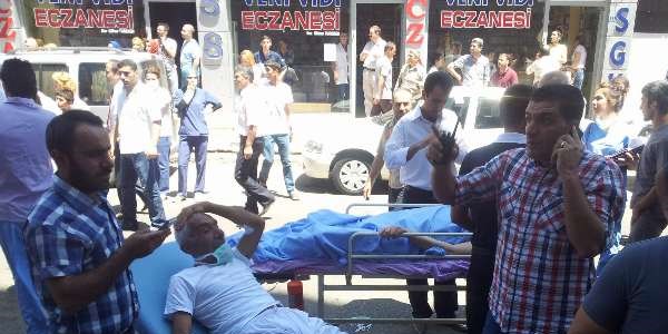 Hasta yak�nlar� polisle kavga etti