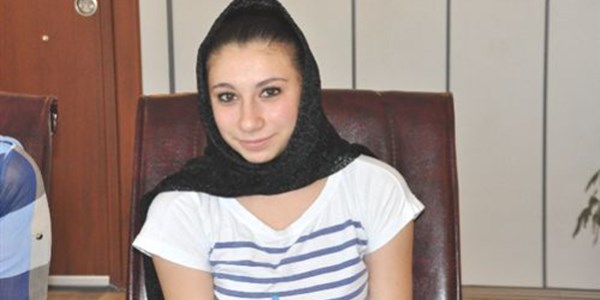 M�sl�man olan Nina, 'Narin' ismini ald�