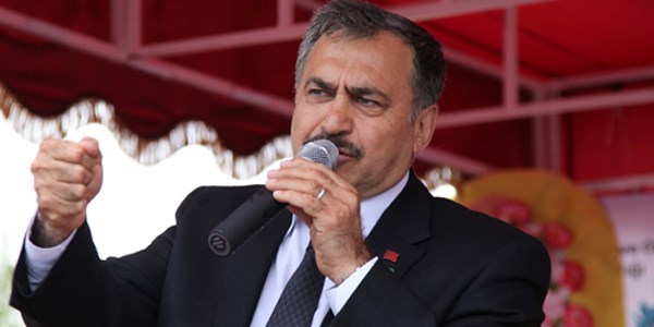 Eroğlu: Yangınla mücadelede Akdenizin en başarılı ülkesiyiz