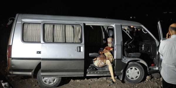 Asker firarisi �ld�rd��� ki�inin arac�yla ka�arken yakaland�