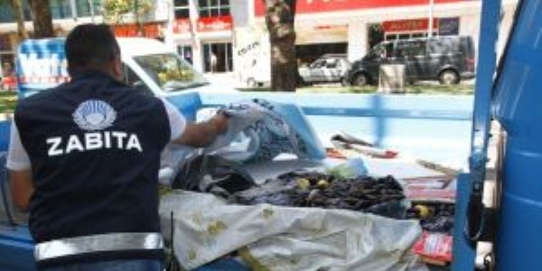 Midye sat�c�lar�na operasyon