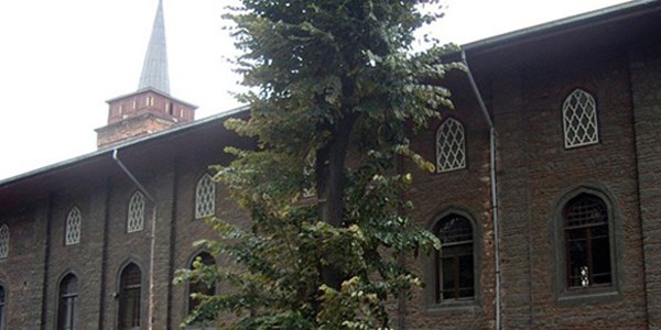 �stanbul'da ezan�n okundu�u ilk cami!