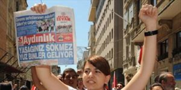 TGB operasyonunu protesto ettiler