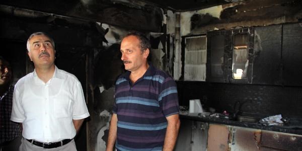 Bakanlık Müşavirinin evi yandı