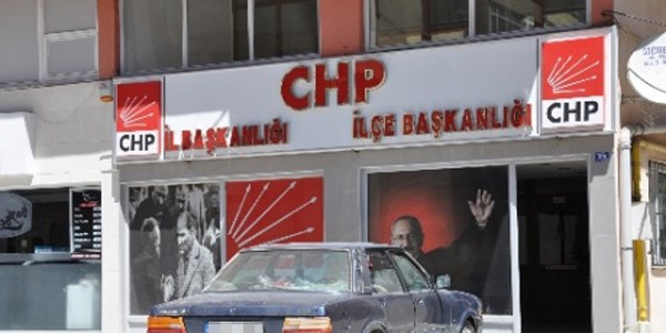 CHP'de teşkilatların 'ücret' kurnazlığı