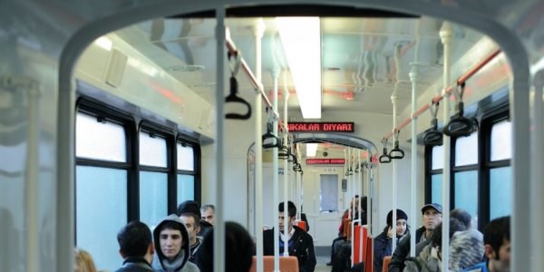 Bayram'da otob�s ve tramvay kart �cretsiz olacak