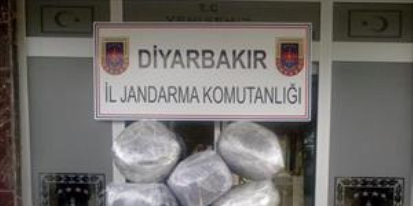 Diyarbakr'da 210 kilo esrar ele geirildi