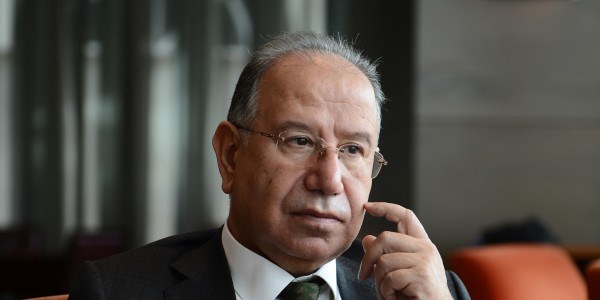 BTK: 4 bin kaçak iPhone'ye soruşturma iddiası yalan