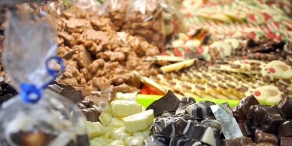 Bayramda çocukların aşırı şeker tüketimine dikkat