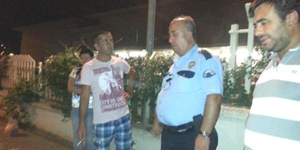 Bayramlık baklavayı da çaldılar