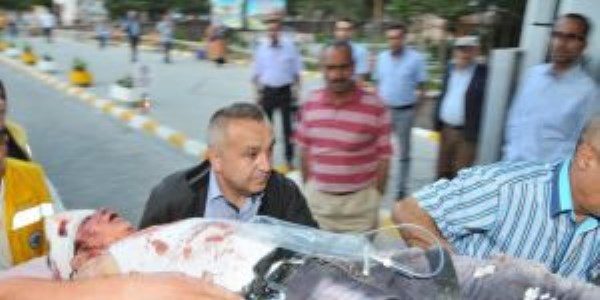Gümüşhane'de 2 ayrı kazada 12 kişi yaralandı