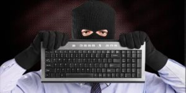 Devlet memuru hackerlar geliyor