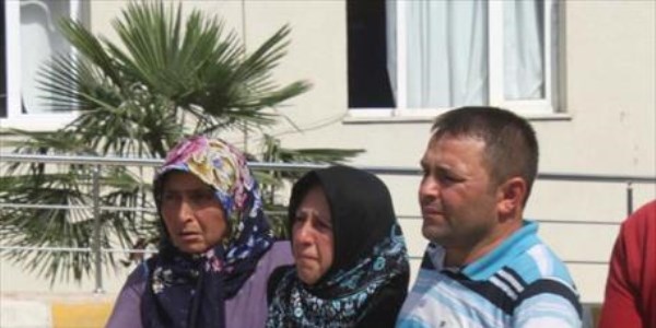 Otomobil uçuruma yuvarlandı: 1 ölü, 3 yaralı