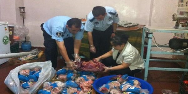 Gaziantep'te 87 kilo bozuk et ele ge�irildi