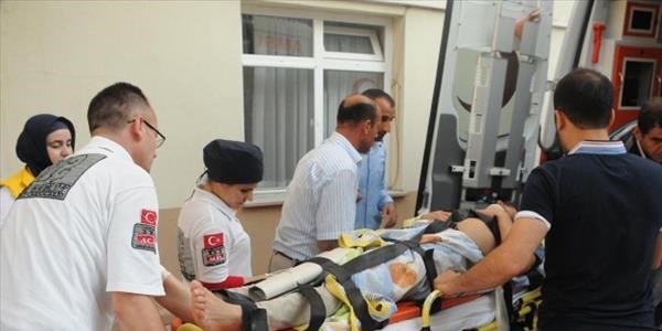 Babasıyla tartıştı, 1. kattan atladı