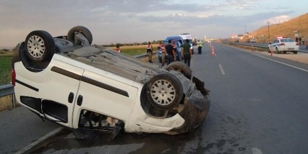 Kahramanmaraş'ta trafik kazası: 1 ölü, 8 yaralı