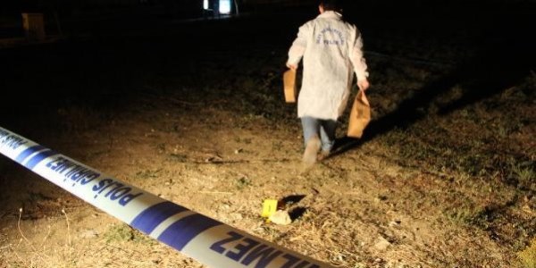 14 yaşındaki kız cadde ortasında bıçaklandı