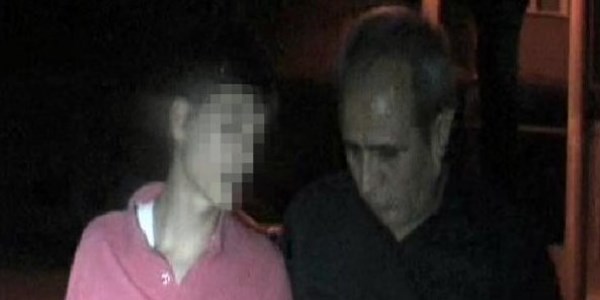 Sattığı cep telefonunun parasını alamayınca bıçaklayarak öldürdü