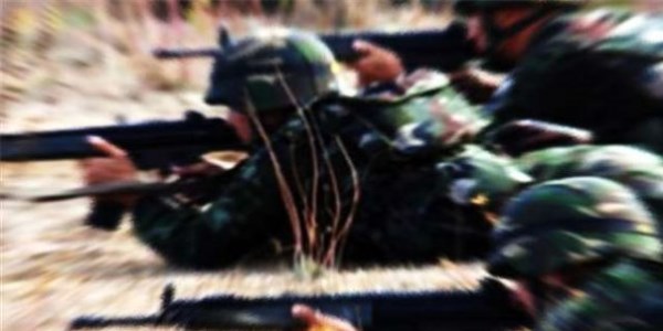 S�n�rda askerimize ate� a�t�lar!