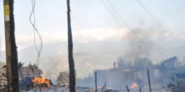 Yenice'de 4 ev k�l oldu