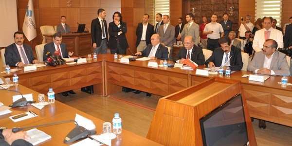 Büro Memur-Sen'e göre önemli kazanımlar var