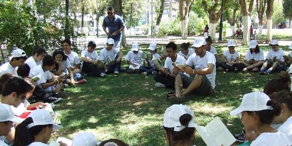 Gaziantep'te temiz evre ve kitap okumaya destek