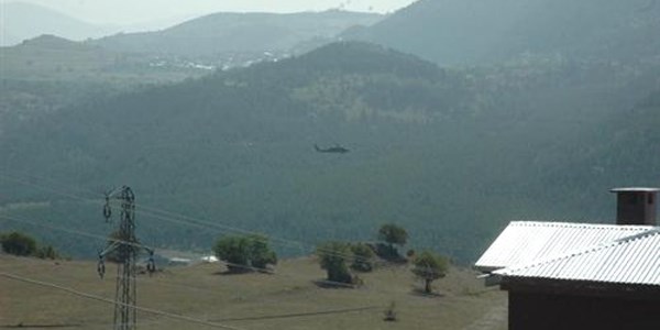 Sara hastasını bulmak için kara ve havadan arama yapılıyor