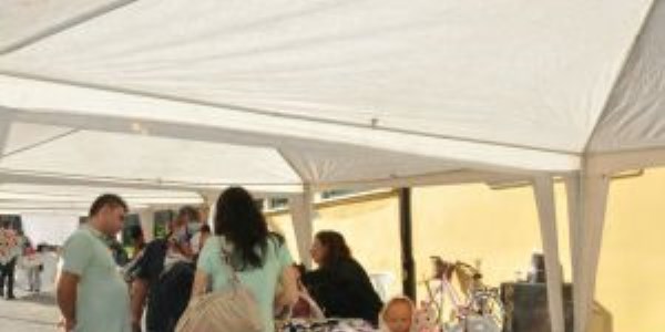 Okep'in bebek kıyafetlerine büyük ilgi