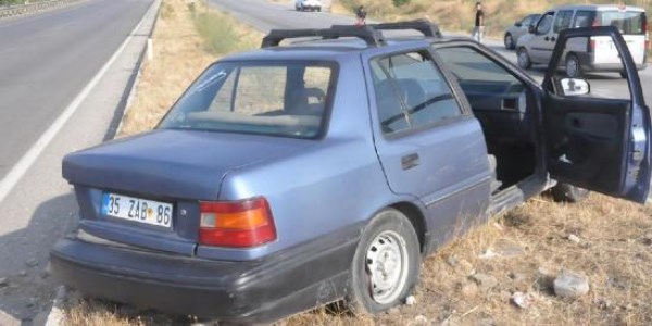 İki otomobil çarpıştı: 9 yaralı