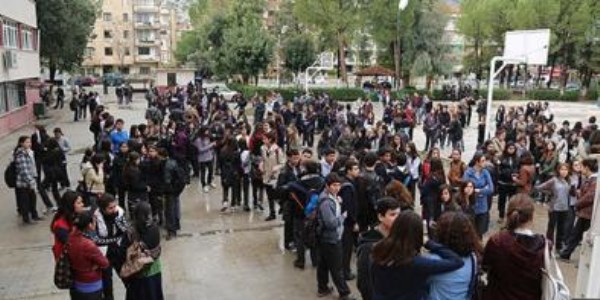 Açıkta kalacak 574 bin liseliye yeni imkan!