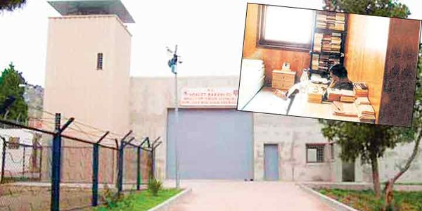 �calan eski odas�na al�nd�