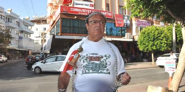 'Gedikli eylemciden' CHP'nin aday belirleme sürecine tepki