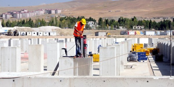 Hastane zeminine 6.5 milyon dolarlık cihaz