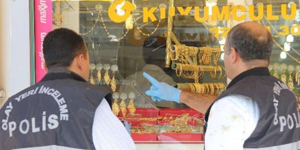 Soyguna ''Evleniyoruz'' kamuflajı
