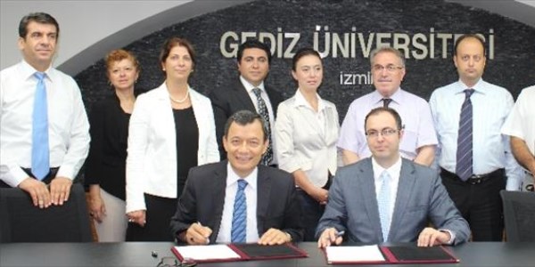 Gediz Üniversitesi'nden örnek proje