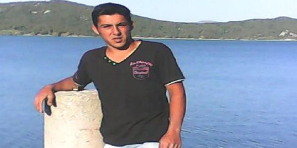 Yüzmeye girdiği gölde boğuldu