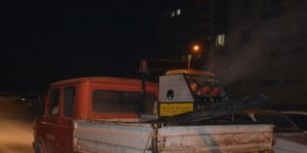 Hilvan'da halk sağlığı ilaçlaması devam ediyor