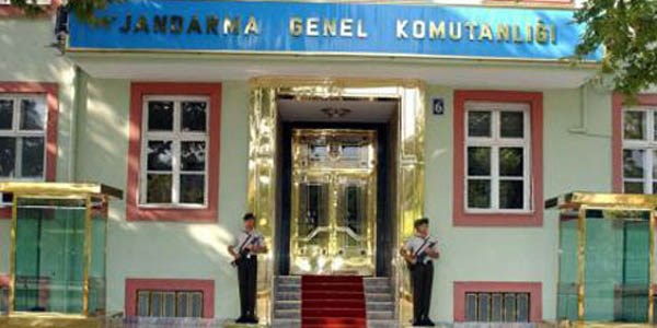 TSK'da devir teslim sessiz sedasız yapıldı