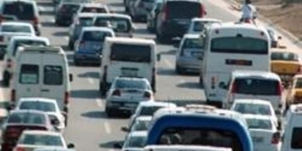 İstanbul'da bugün bu yollara dikkat/Video