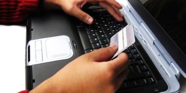 Alışverişimizi internetten yapıyoruz
